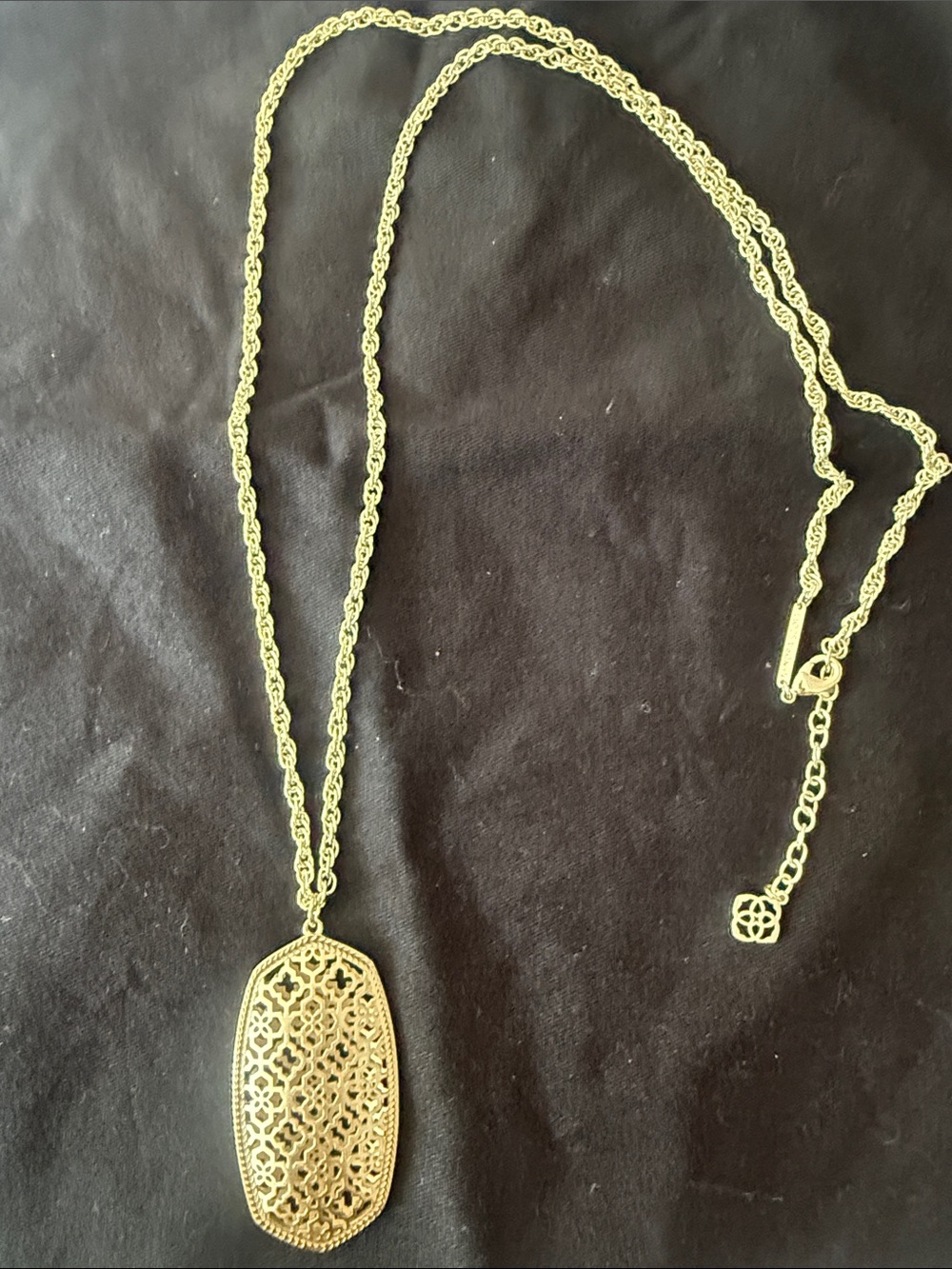 Kendra Scott Gold Filigree Long Pendant Necklace